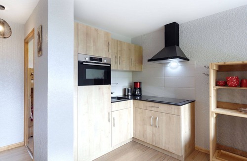 Le Bettex Apartment | Cosy apartment for 4 people with WIFI, TV and balcony