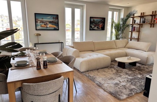 Riquier Apartment | Cosy and spacious 3p, nice view, town center, Wifi, AC, close to the sea