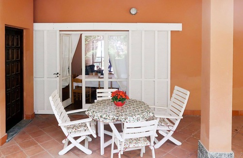 Andora Villa | Cosy apartment in villa for 6 people with WIFI, TV, terrace, pets allowed and parking