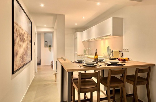 Plerin Apartment | Cosy apartment for 4 people with WIFI, TV and terrace