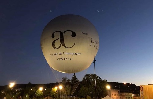 Ay Apartment | Cosy apartment in the heart of Champagne near cellars, Epernay.