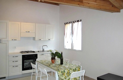 Valloria Apartment | Cosy apartment for 6 people with pool, TV, patio, pets allowed and panoramic view