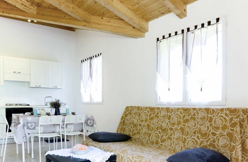 Prela Apartment | Cosy apartment for 24 people with private pool, TV, patio, pets allowed and panoramic view