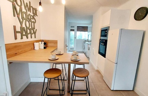 Dufau-Tourasse Apartment | Cosy Flocon Edelweiss - T5 - Vue Pyrénées