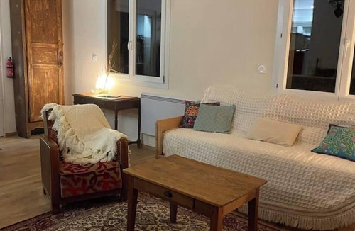 Vaudeurs House | Cosy little house at the foot of the forest