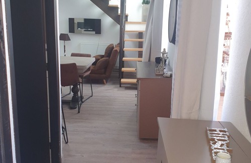 Pontarlier Apartment | Cosy, newly renovated gîte, very close to the town center but in a quiet location