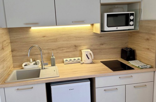 Molsheim Apartment | Cosy studio Molsheim - Balcony, Free parking, Train station 300M and Strasbourg 15mn away