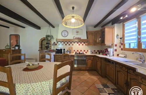 Blis-et-Born Cottage | Cottage in Périgord with garden and fireplace