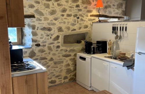 Felzins House | Cottage "Le Pentadou – Le Patio" with Shared Pool, Private Terrace, and Wi-Fi