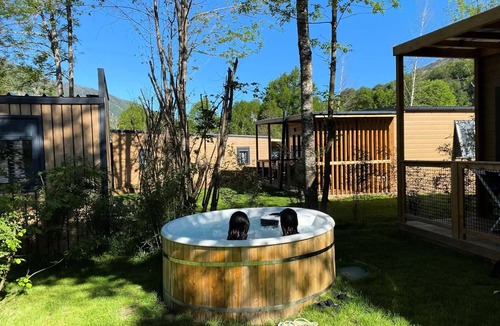 Savignac-les-Ormeaux Ski Chalet | Cottage SPA Premium 53m² - 3 bedrooms - 3 bathrooms + Covered terrace + Reversible air conditioning + TV 6 people