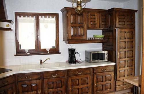 Belleville-sur-Meuse Cottage | Cottage with enclosed garden, terrace and Wi-Fi, near Verdun