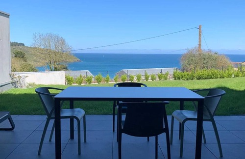 Plouha Villa | Cottage with 2 bedrooms - unobstructed sea view