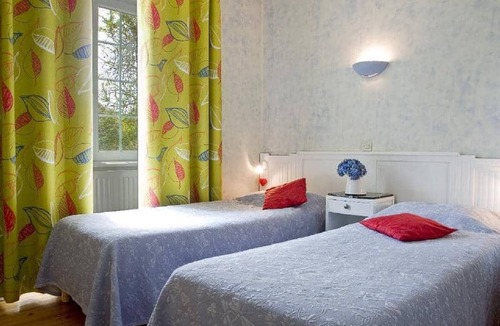 Plouegat-Moysan House | Cottages, bed and breakfasts in the heart of the North Finistère countryside.