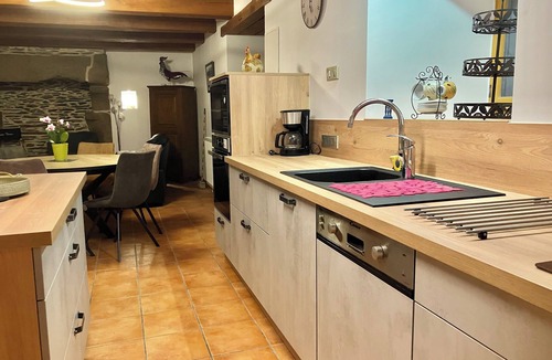 Saint-Igeaux House | Country cottage with pool and spa, ideal for family vacations!
