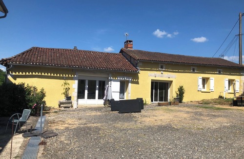 Bassillac and Auberoche House | Country house