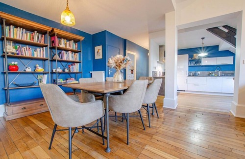 Ervy-le-Chatel Apartment | Country house Ervytaine
