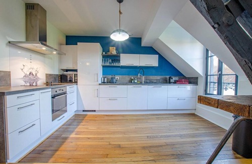 Ervy-le-Chatel Apartment | Country house Ervytaine