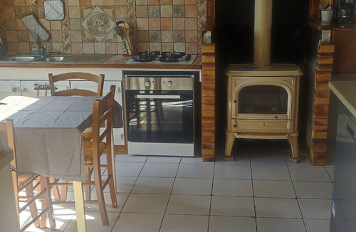 Pleguien House | Country house with 800 m2 of land