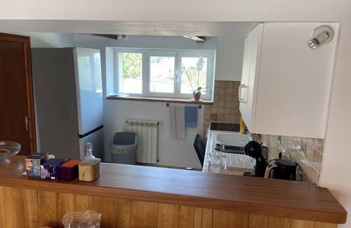 Lanuejouls House | Country house with large private courtyard. Pets welcome.