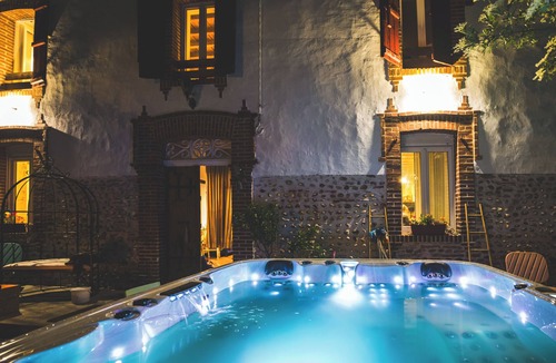 Monsegur (Pyrenees) House | Country house with spa and sauna - near Marciac, Tarbes and Lourdes