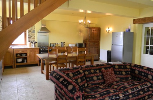 Bazouges-la-Perouse Cottage | Country Retreat La Boucharderie