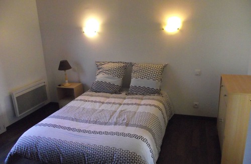 Roz-sur-Couesnon Apartment | Countryside at the foot of Mont Saint Michel