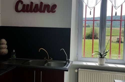 Toul Cottage | Countryside Cottage near Toul with WiFi