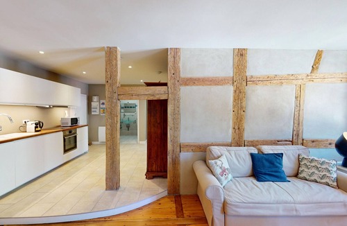 Andlau Apartment | Cour de l'Abbaye Andlau 4 adults 2 kids 2br