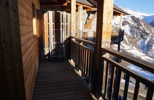Orcieres-Merlette Apartment | Cozy 1-Bedroom Apartment for 4 with Parking in Merlette, Orcières