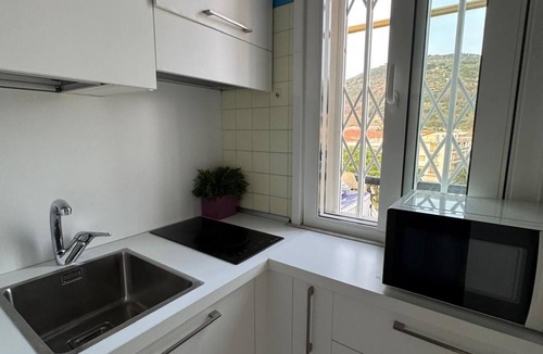 Finale Pia Apartment | Cozy accommodation a short walk from the sea and downtown with private parking space
