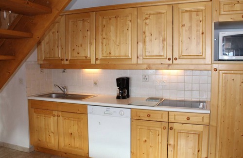 Les Claux Apartment | Cozy apartment for 6 with mezzanine and garage in Vars
