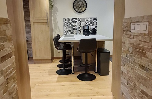 Val de Briey Apartment | Cozy apartment in Briey with air conditioning and optional parking
