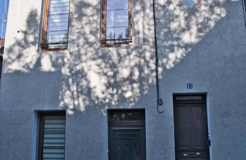 Joigny Apartment | Cozy Apartment in Joigny Historic Center – Sleeps 4