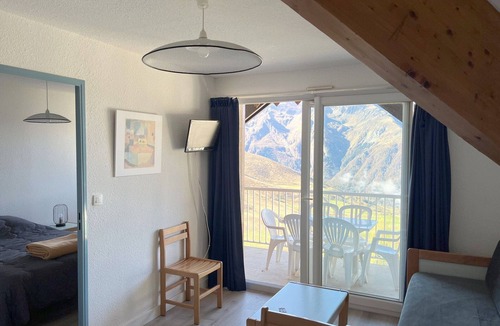Peyragudes Apartment | Cozy apartment with balcony, slope access, 6 people, Peyresourde