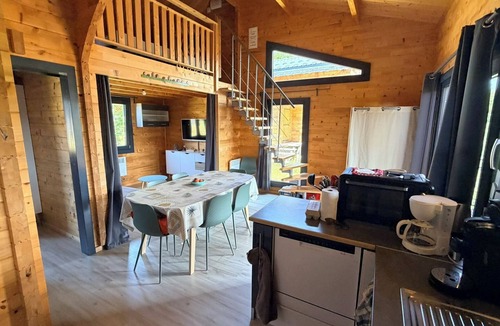 Saint-Laurent-en-Grandvaux Ski Chalet | Cozy chalet in the Haut-Jura with an indoor pool