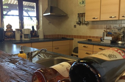 Monfort House | Cozy French Escape in Monfort