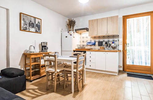 Marsanne House | Cozy home in Marsanne
