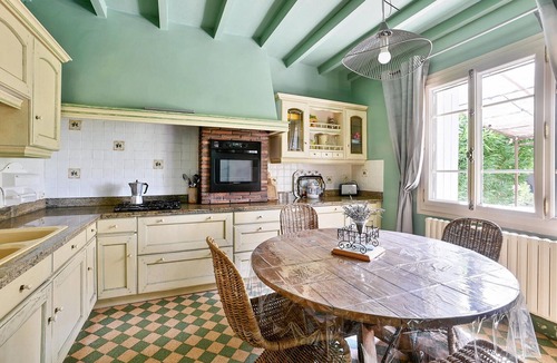 Vallabregues House | Cozy home in Vallabrègues