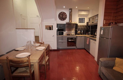 Bagneres-de-Luchon House | Cozy house 3 br., near market and cable car in Luchon