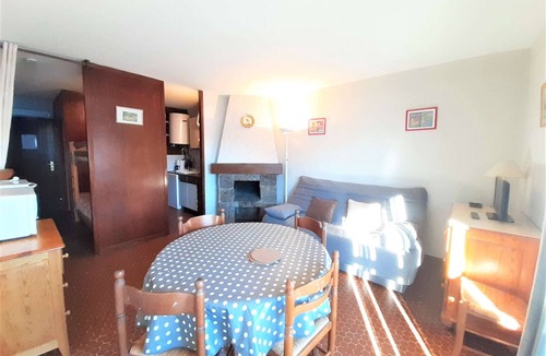 Pla d'Adet Apartment | Cozy studio for 4, balcony, equipped kitchenette, PLA D'ADET