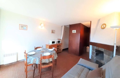 Pla d'Adet Apartment | Cozy studio for 4, balcony, equipped kitchenette, PLA D'ADET