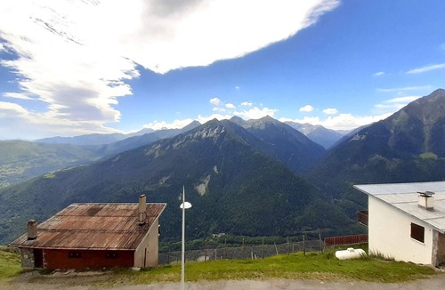 Pla d'Adet Apartment | Cozy studio for 4 in Saint-Lary-Soulan with equipped kitchenette