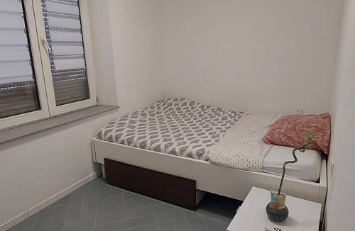 Audun-le-Tiche Bed & Breakfast | Découvrez le Confort et L'hospitalité Dans un Chambre Chaleureux et Paisible
