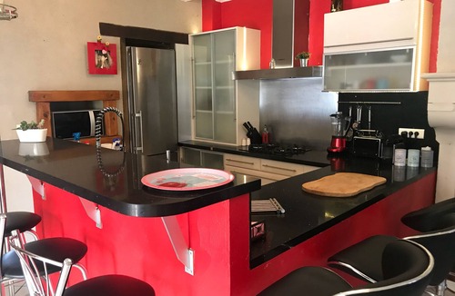 Villy Cottage | Detached house near Chablis with enclosed courtyard (Gîte)