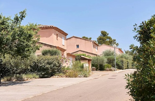 Nans-les-Pins Villa | Detached villa 6 people, 2 bathrooms 6 people