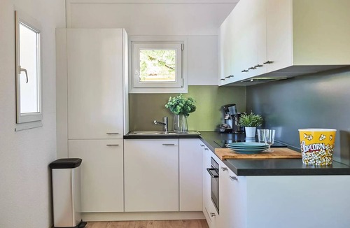 Mauroux Villa | Detached villa for 4 people, 1 bathroom, valley view; sleeps 6