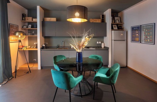 Monticello d'Alba Apartment | Dimora Roè - Appartamento Roero
