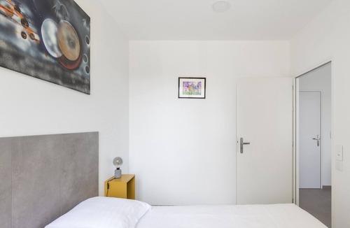 Hincmar Apartment | Discover our Premium Apartment just a 5-minute walk from the Cathedral!