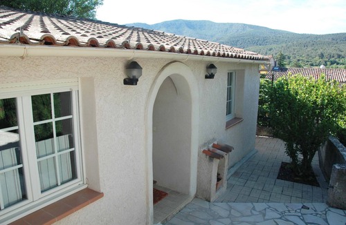 Auriol House | Discover PROVENCE in a CHARMING 4* House, Swimming pool, Sainte Baume VIEW