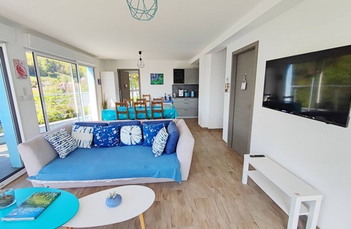 Reichsfeld Apartment | Domaine Bohn Blue wine house for 4-6 wine lovers